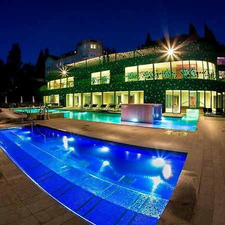 Rimske Terme - Hotel Zdraviliski Dvor Rimske Toplice Exterior foto