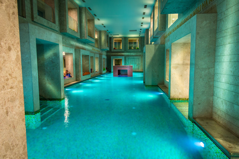 Rimske Terme - Hotel Zdraviliski Dvor Rimske Toplice Exterior foto